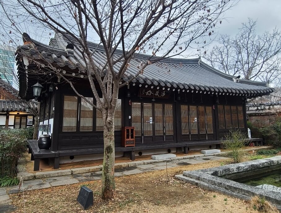 Hanok tradicional en la ciudad Jeonju