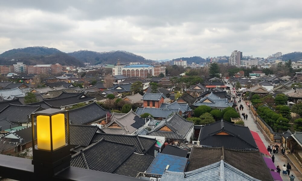 Jeonju hanok village está lleno de hanok hotel