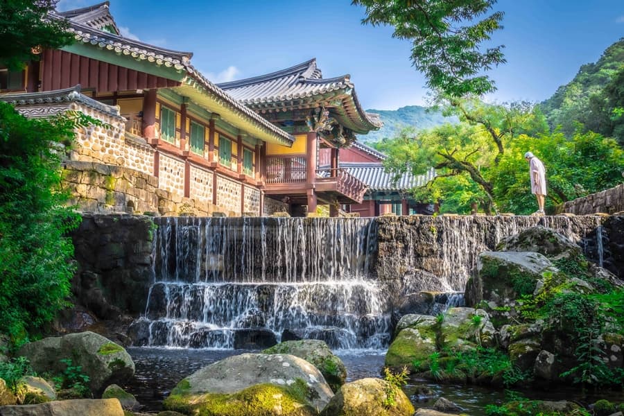 El Gran templo budista Songgwangsa, Corea