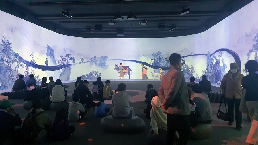 La galería digital en Museo Nacional de Corea en Seúl.